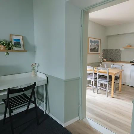 Castle Road Apartment